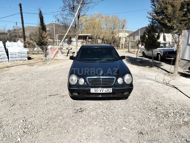 Mercedes E 270 2001, 512,000 km - 2.7 l - Gəncə