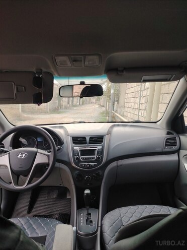 Hyundai Accent 2017, 244,620 km - 1.6 л - Bakı