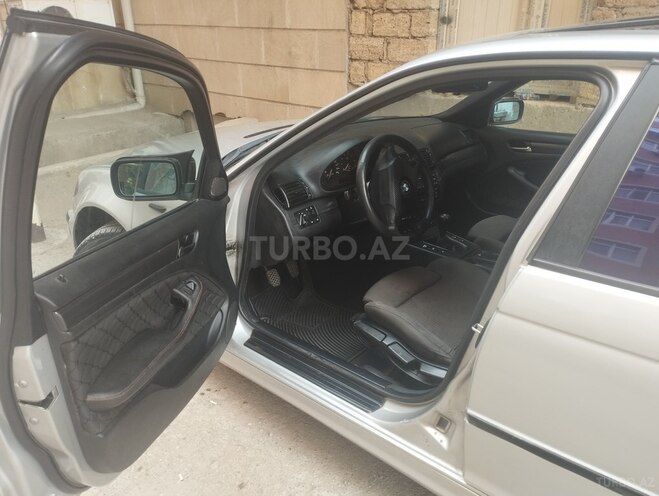 BMW 318 2001, 473,000 km - 2.0 l - Bakı