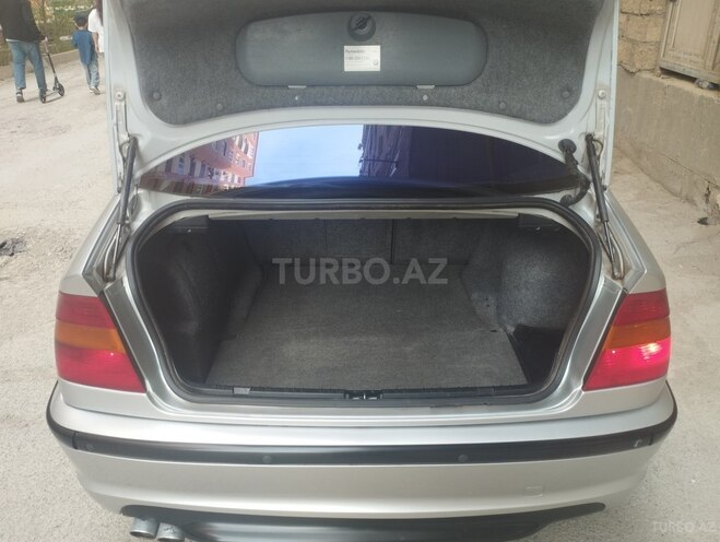BMW 318 2001, 473,000 km - 2.0 l - Bakı