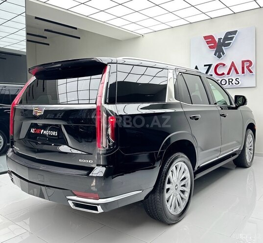 Cadillac Escalade-5