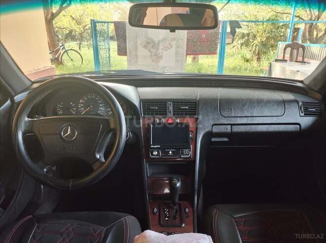 Mercedes C 220 d 2000, 306,640 km - 2.2 l - Biləsuvar