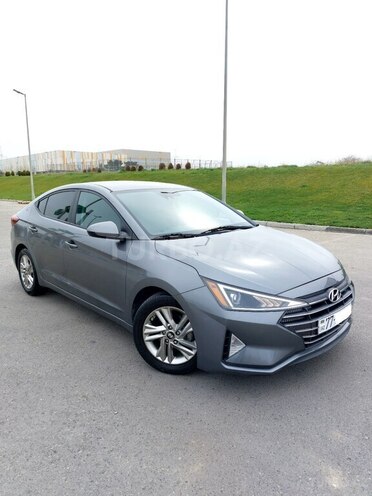 Hyundai Elantra 2018, 64,000 km - 2.0 l - Bakı