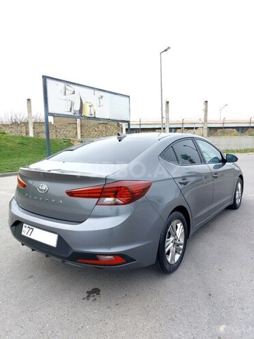 Hyundai Elantra 2018, 64,000 km - 2.0 l - Bakı