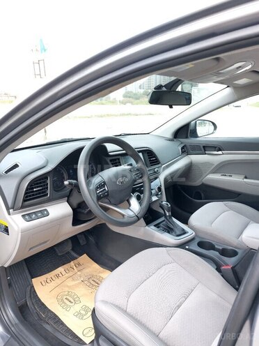 Hyundai Elantra 2018, 64,000 km - 2.0 l - Bakı