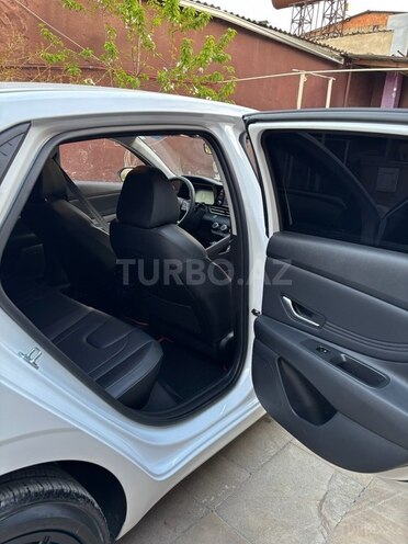 Hyundai Elantra 2024, 9,367 km - 1.5 л - Bakı