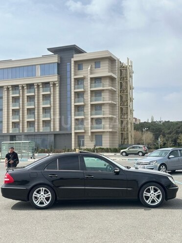 Mercedes E 320 2003, 362,000 km - 3.2 л - Sumqayıt