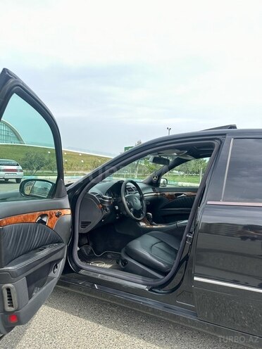 Mercedes E 320 2003, 362,000 km - 3.2 л - Sumqayıt
