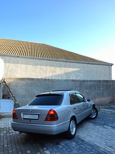Mercedes C 250 d 1995, 350,000 km - 2.5 l - Bakı
