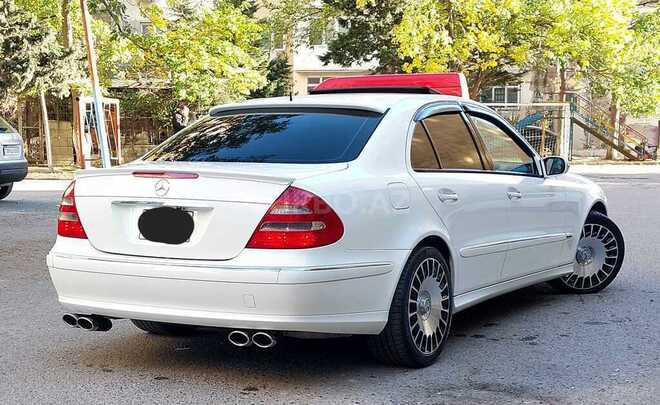 Mercedes E 320 2003, 250,000 km - 3.2 l - Bakı