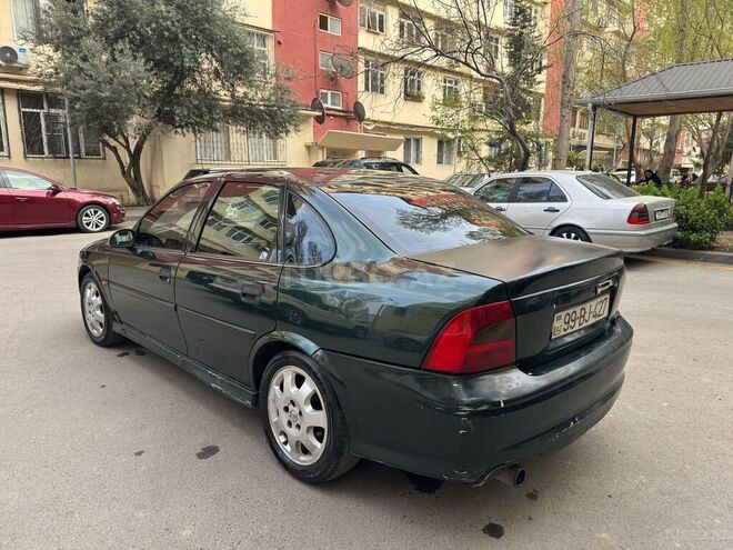 Opel Vectra 1999, 437,000 km - 2.0 l - Bakı