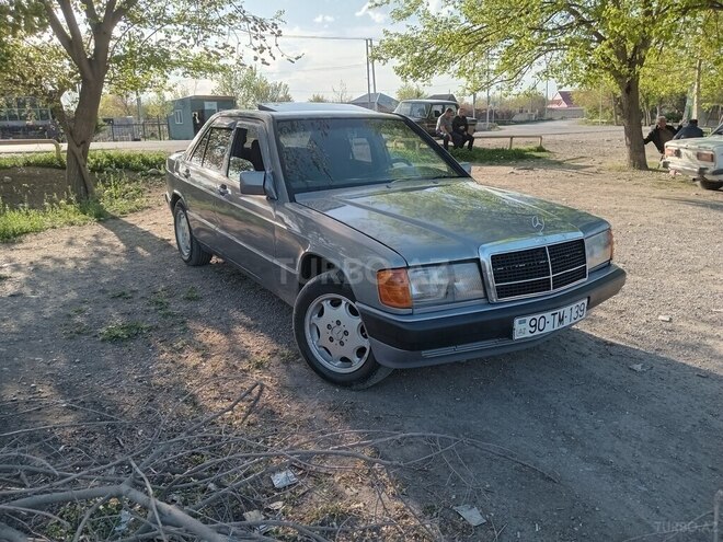 Mercedes 190 1991, 380,570 km - 2.0 l - Bərdə