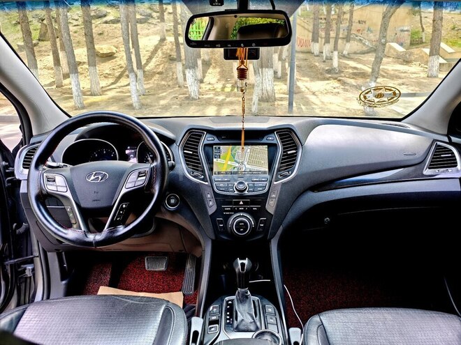 Hyundai Santa Fe-7