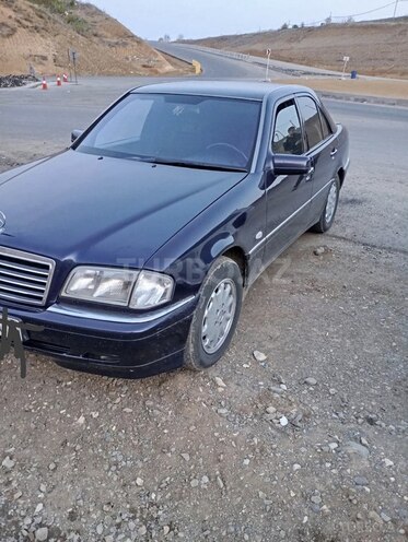 Mercedes C 220 d 1999, 147,000 km - 2.2 l - Tovuz