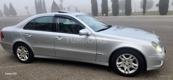 Mercedes E 220 d 2006, 281,000 km - 2.2 л - Gəncə