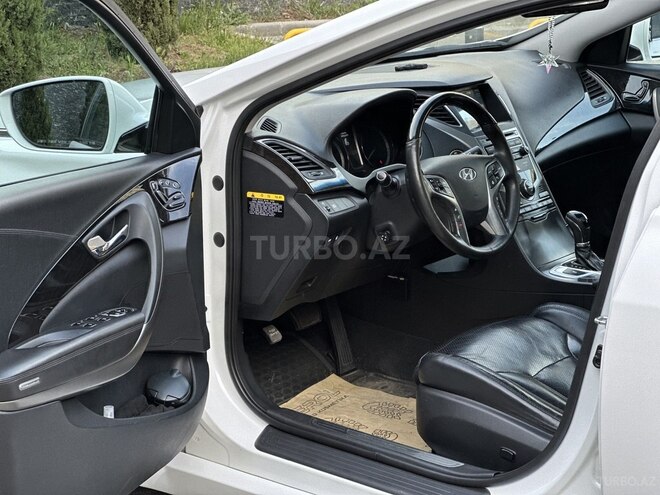 Hyundai Grandeur 2015, 200,000 km - 2.2 l - Bakı