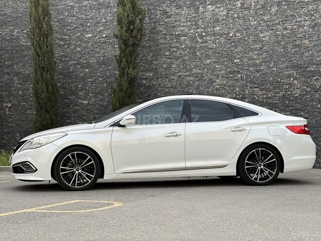 Hyundai Grandeur 2015, 200,000 km - 2.2 l - Bakı
