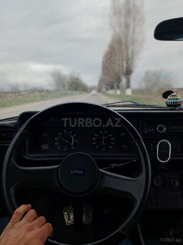 LADA (VAZ) 2107 2006, 97,000 km - 1.6 l - Quba
