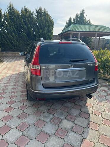 Hyundai i30 2008, 296,000 km - 2.0 l - Şəki