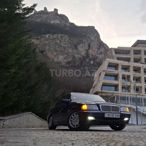 Mercedes C 180 2000, 322,214 km - 1.8 l - Siyəzən