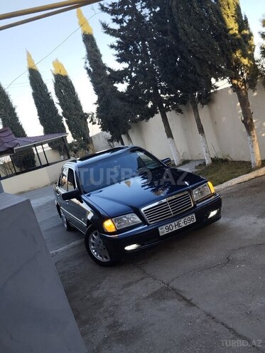 Mercedes C 180 2000, 322,214 km - 1.8 l - Siyəzən