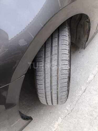 Toyota Prius 2016, 385,000 km - 1.8 l - Bakı