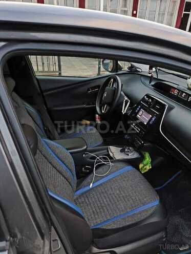Toyota Prius 2016, 385,000 km - 1.8 l - Bakı