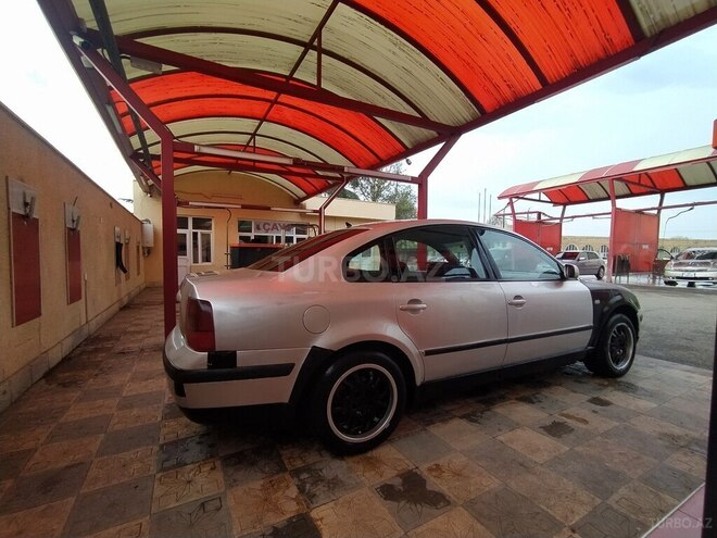Volkswagen Passat 1998, 340,000 km - 2.0 l - Gəncə