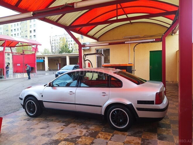 Volkswagen Passat 1998, 340,000 km - 2.0 l - Gəncə