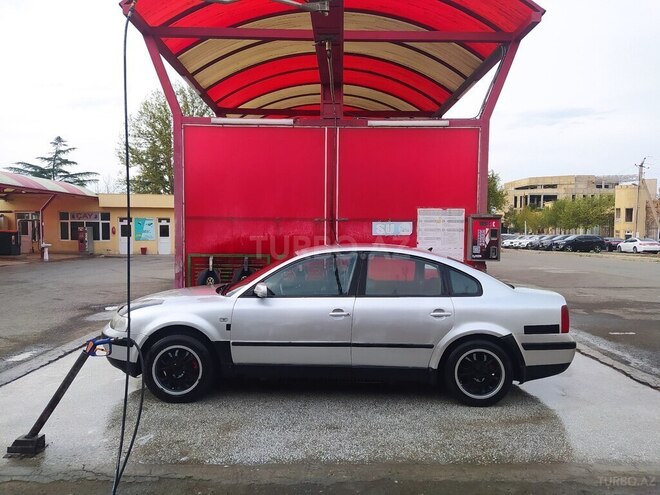 Volkswagen Passat 1998, 340,000 km - 2.0 l - Gəncə