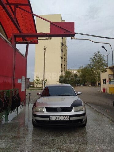 Volkswagen Passat 1998, 340,000 km - 2.0 l - Gəncə