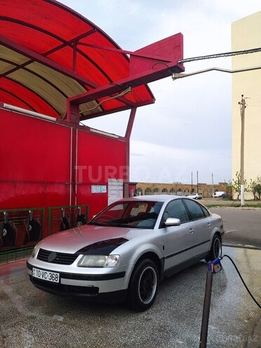 Volkswagen Passat 1998, 340,000 km - 2.0 l - Gəncə