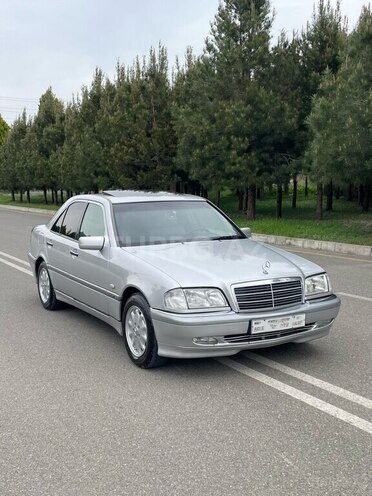 Mercedes C 240 1997, 230,000 km - 2.4 l - Ağdaş