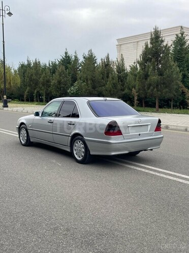 Mercedes C 240 1997, 230,000 km - 2.4 l - Ağdaş