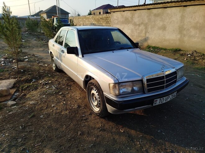 Mercedes 190 1992, 686,000 km - 1.8 l - Neftçala