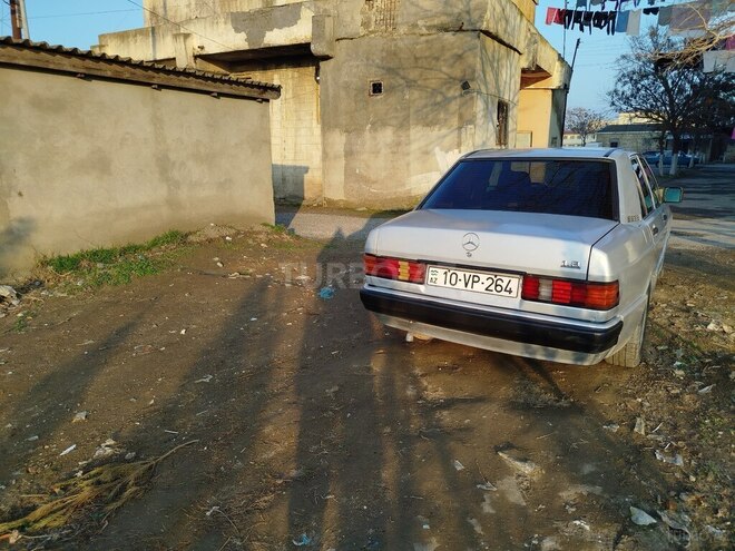Mercedes 190 1992, 686,000 km - 1.8 l - Neftçala