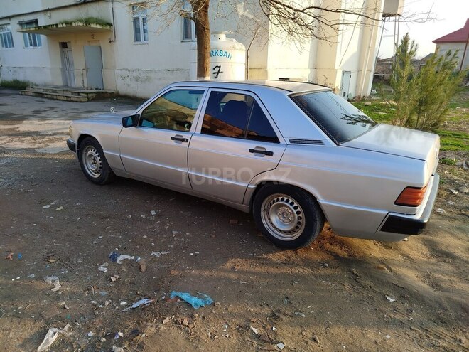 Mercedes 190 1992, 686,000 km - 1.8 l - Neftçala