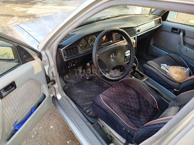 Mercedes 190 1992, 686,000 km - 1.8 l - Neftçala
