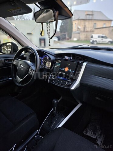 Toyota Corolla Fielder 2019, 90,000 km - 1.5 l - Bakı