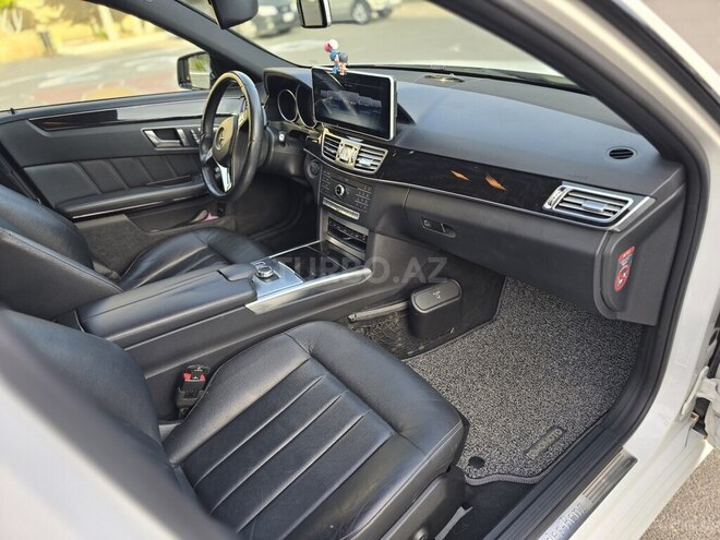 Mercedes E 220 d 2015, 181,440 km - 2.2 l - Bakı
