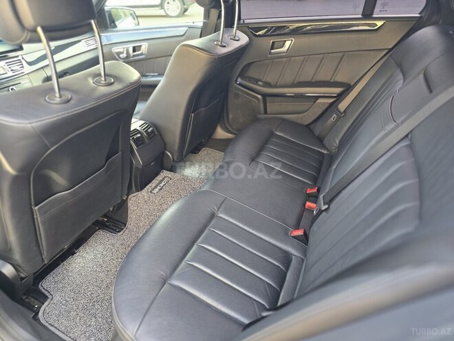Mercedes E 220 d 2015, 181,440 km - 2.2 l - Bakı