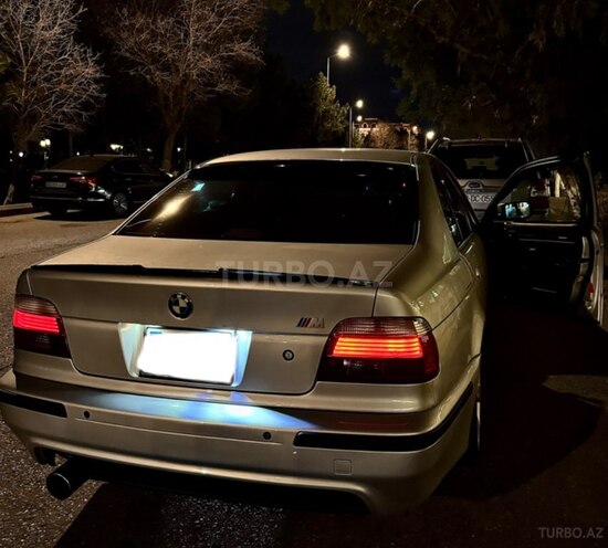 BMW 525 2002, 260,000 km - 2.5 l - Sumqayıt