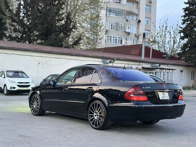 Mercedes E 320 2002, 290,000 km - 3.2 l - Bakı