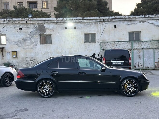 Mercedes E 320 2002, 290,000 km - 3.2 l - Bakı