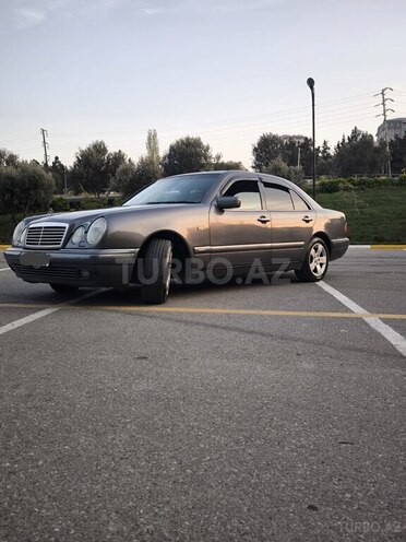Mercedes E 200 1998, 405,000 km - 2.0 l - Bakı