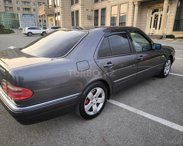 Mercedes E 200 1998, 405,000 km - 2.0 l - Bakı