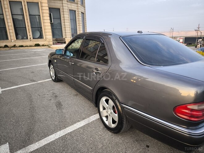 Mercedes E 200 1998, 405,000 km - 2.0 l - Bakı