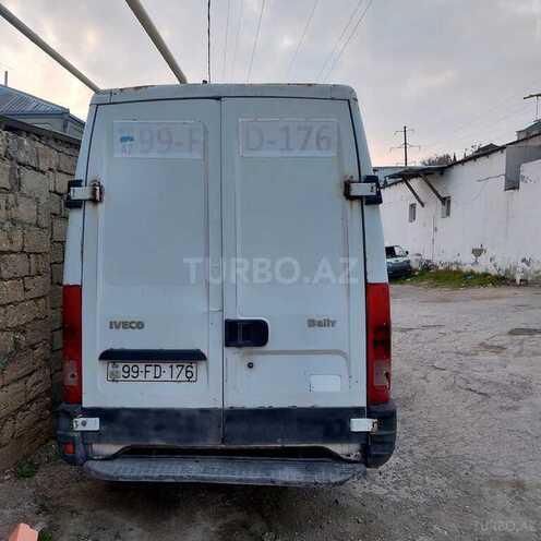 Iveco Daily 2001, 350,000 km - 2.8 l - Bakı