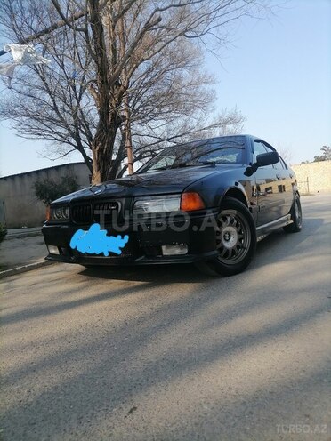 BMW 320 1993, 420,000 km - 2.0 l - Bakı