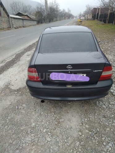 Opel Vectra 1996, 192,235 km - 1.8 l - Şəki